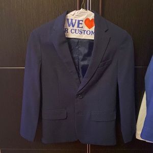 2 piece boys suit. Size 8 . Excellent condition